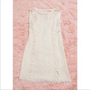 👗👠Malloy white lace mini dress. Medium. NWT 👗👠